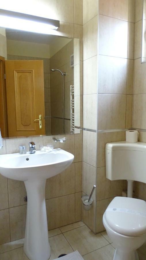 Casa Elysee Hotel Deva Zewnętrze zdjęcie