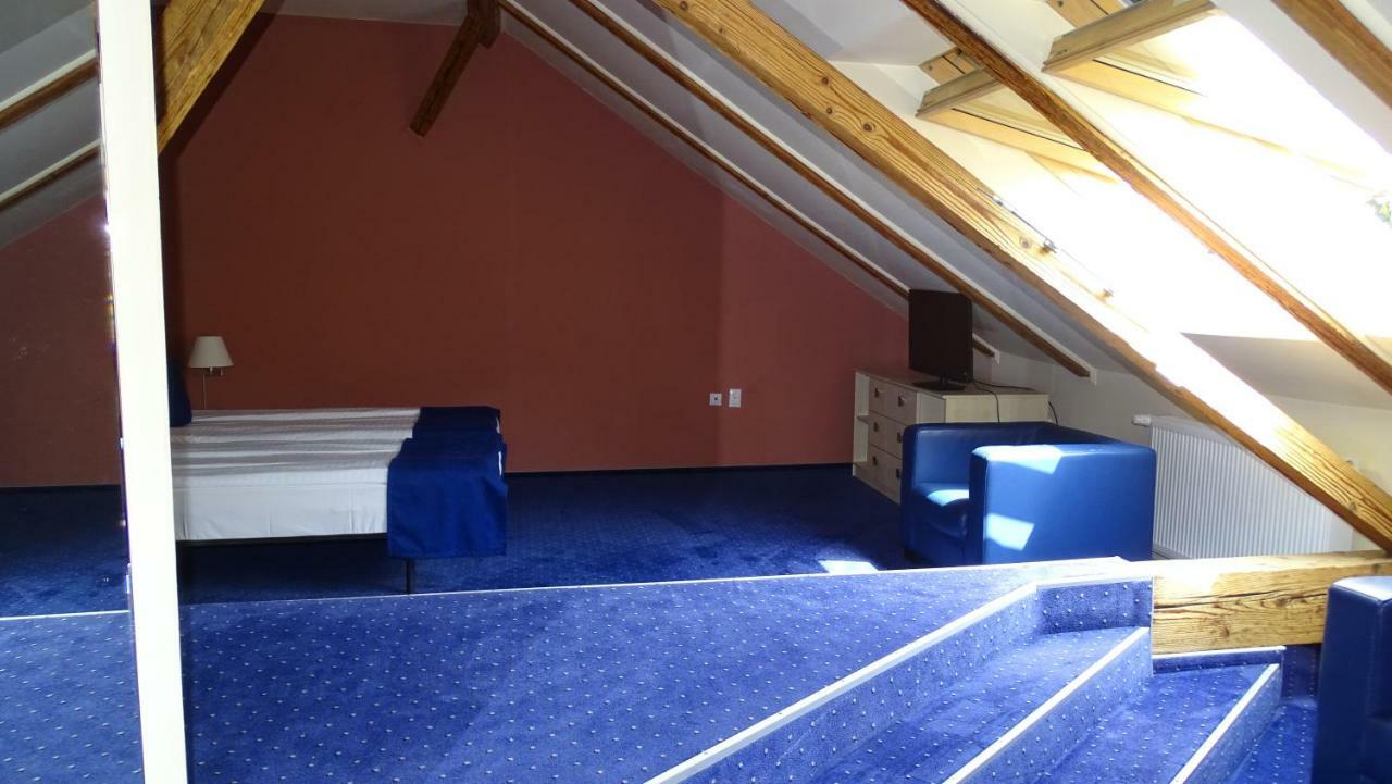 Casa Elysee Hotel Deva Zewnętrze zdjęcie