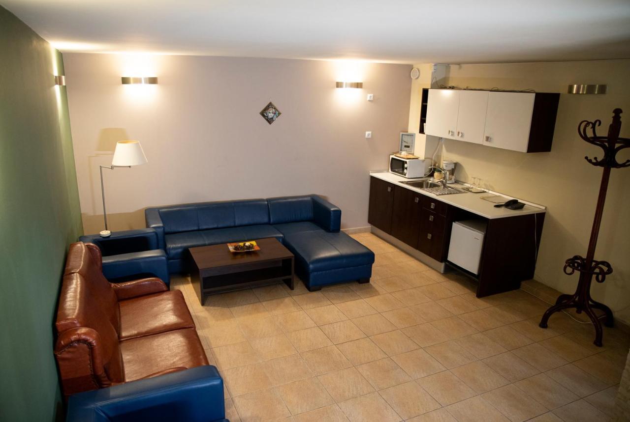 Casa Elysee Hotel Deva Zewnętrze zdjęcie